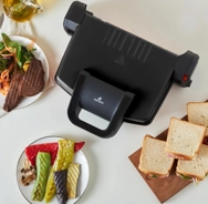 Karaca Future Essential Tost Makinesi Siyah