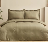 Karaca Home Uniq %100 Pamuk Saten Çift Kişilik Nevresim Takımı Yeşil Çift Kişilik